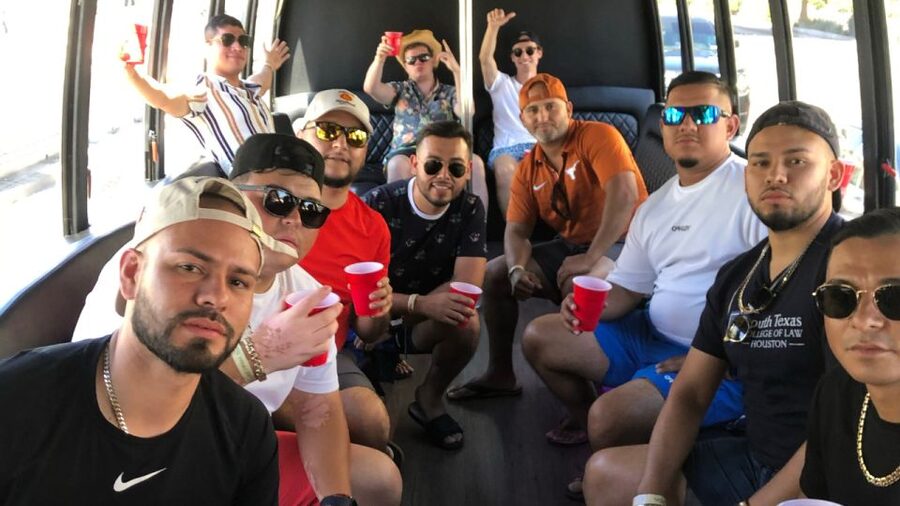 Las Vegas: Private Party Bus Tour Of Vegas Strip w Champagne - Who will enjoy this most