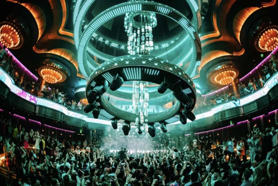 Las Vegas: VIP Club Crawl with Party Bus and Drinks - The party bus along Las Vegas Boulevard