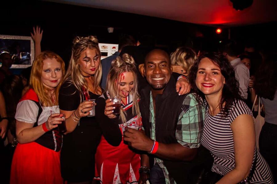 Legendary Halloween Pub Crawl Party in Milan 2025 - Key points to know before booking