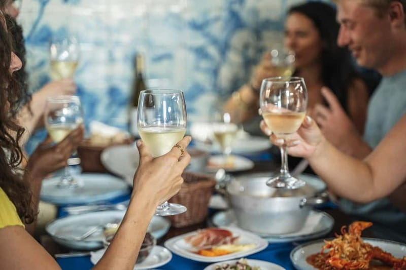 Lisbon: Baixa Food Walking Tour with Drinks - Ginjinha and vinho verde, two very different tastes