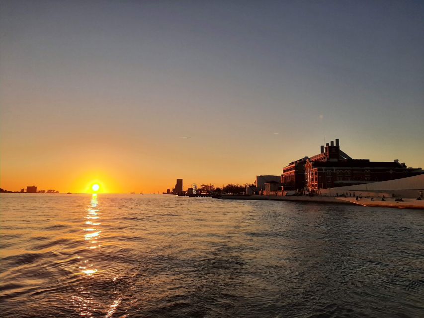 Lisbon: City Skyline Sailboat Cruise with Drink and Snacks - Why Lisbon looks better from the Tagus