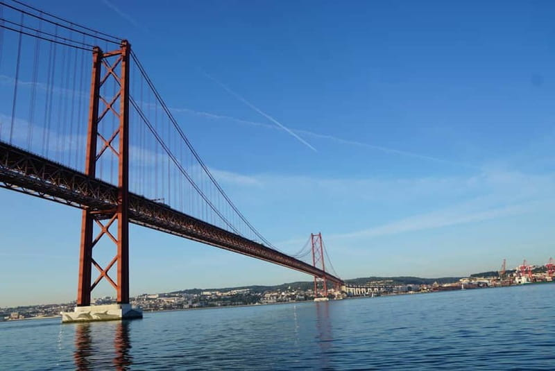Lisbon: Classic Yacht Tour with Drinks and Pastel de Nata - From Marlin Tours to Commerce Square