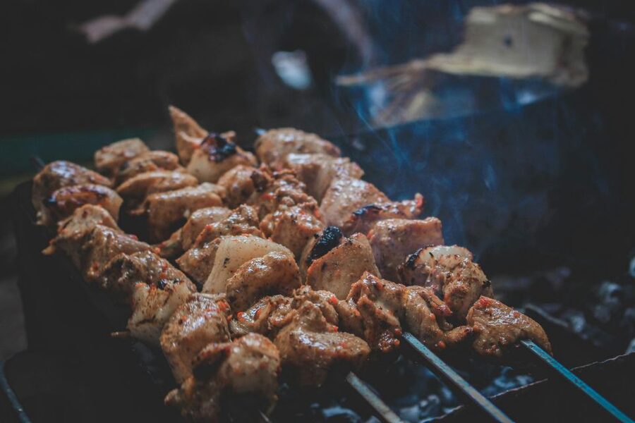 Lisbon: Cruise to the Beach with BBQ, Open Bar and Music - What this Tagus River cruise is really about