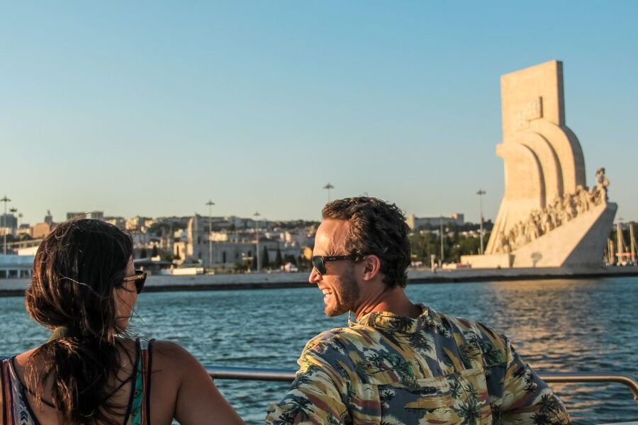 Lisbon: Cruise to the Beach with BBQ, Open Bar and Music - Anchoring near the river beach