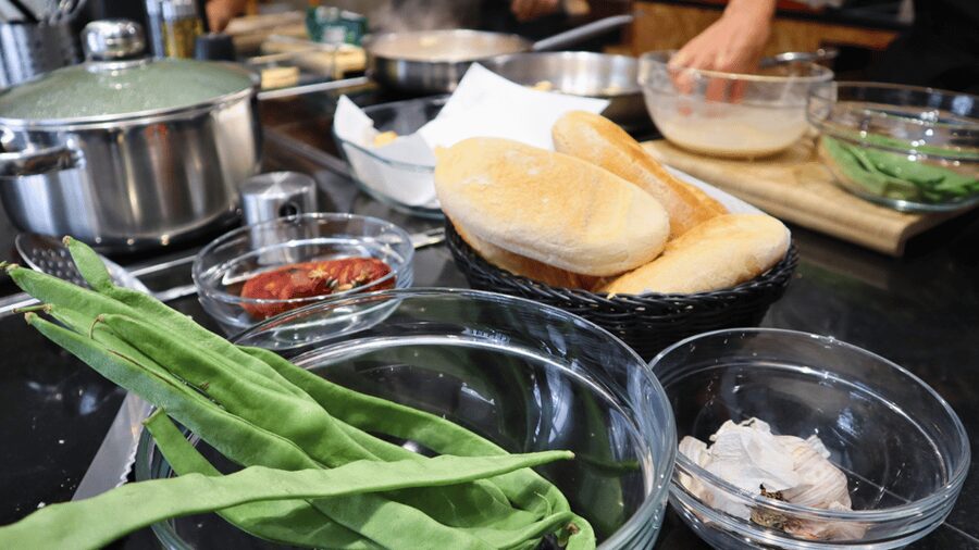 Lisbon: Portuguese street food cooking class with Drinks - Should you book the Compadre cooking class?