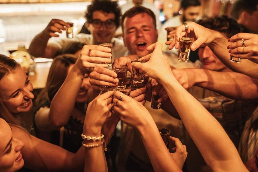 Lisbon: Private Dark History Walking Tour with Drinks - Two hours of stories through Bairro Alto