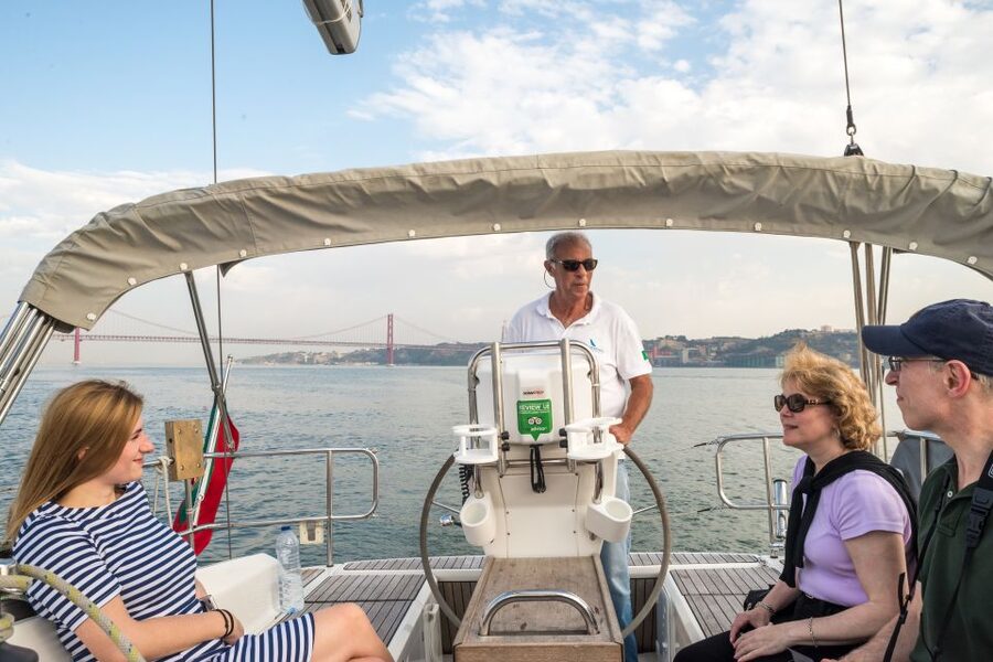 Lisbon: Private Sunset Cruise on the Tagus River with Drink - Simple ways to improve your evening
