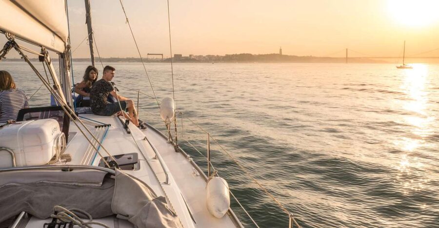 Lisbon: Private Sunset Cruise on the Tagus River with Drink - Under the 25 de Abril Bridge