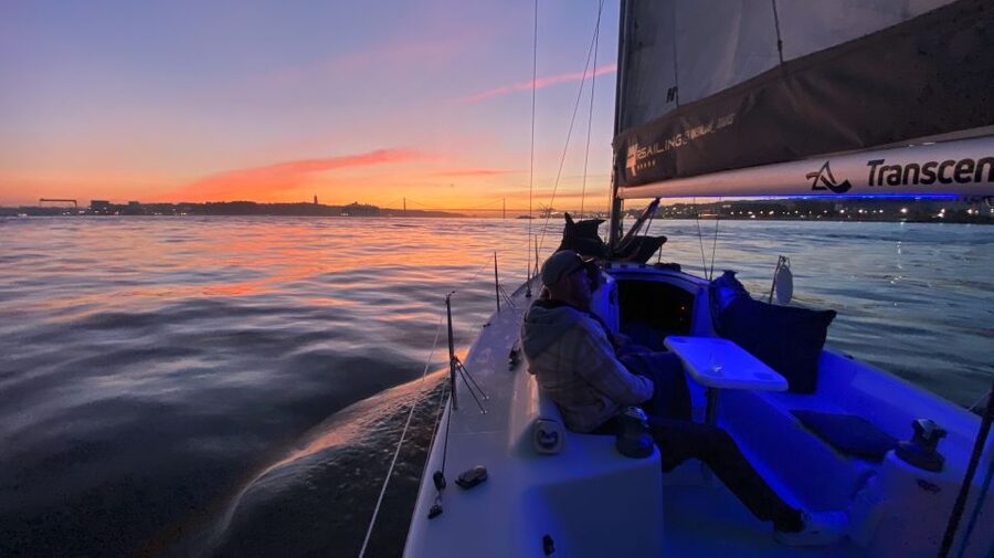 Lisbon: Sailboat Tour w/ Local Guide and Open Bar Green Wine - What makes this Lisbon sail worthwhile