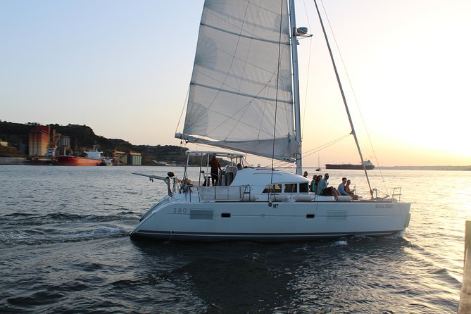 Lisbon Sailing Catamaran Public Cruise with drinks - Boarding at Doca de Alcântara Norte