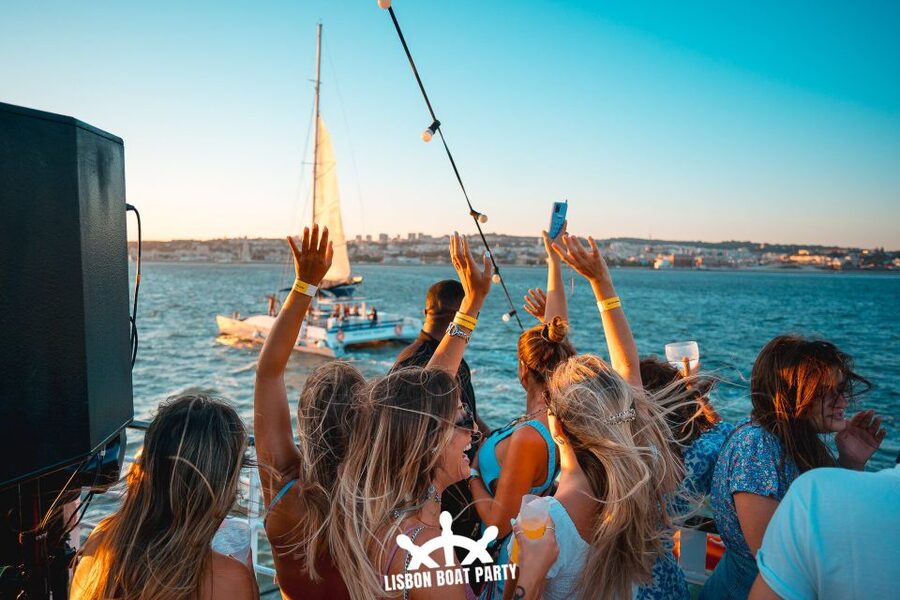 Lisbon: Sunset Boat Party with 2 Drinks and Free Club Entry - Is $47 a fair price?