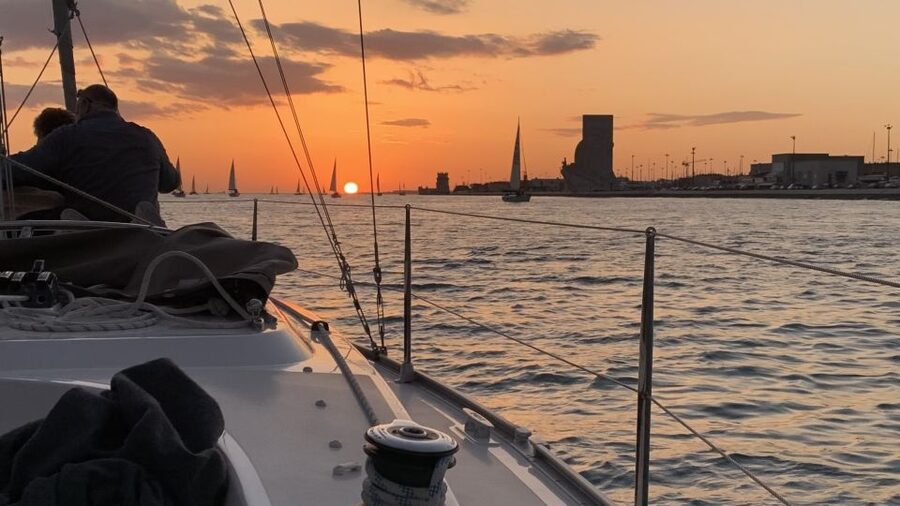 Lisbon: Sunset Cruise with Drinks - Key points to know before you sail
