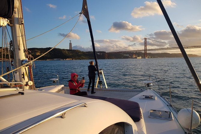 Lisbon: Sunset Cruise With Drinks on Spacious Yacht - Starting beside the 25 de Abril Bridge