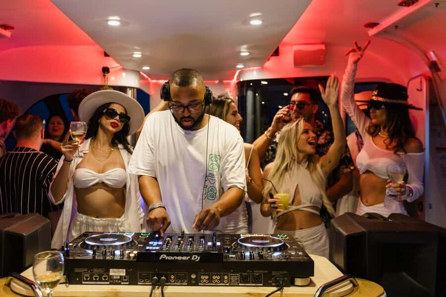 Lisbon: Sunset/Night Boat Party with Open Bar, Snacks & DJ - How much value does the $51 price offer?