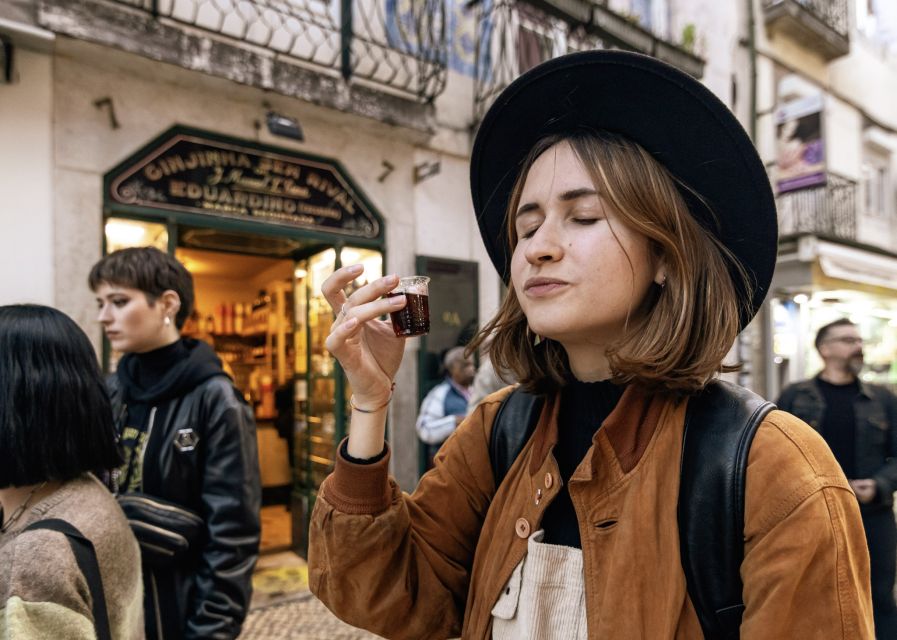 Lisbon: Tipsy Tour Fun Bar Crawl with a Local Guide - Private booking, social energy, and group expectations