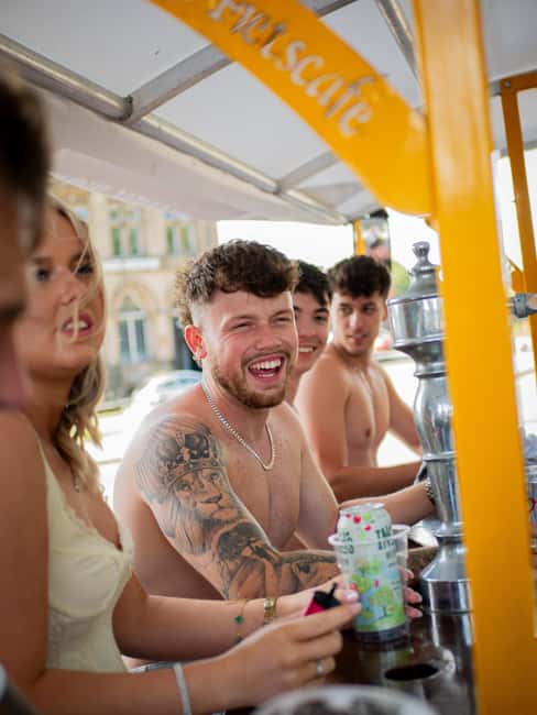 Liverpool: Party Bike Tour with Beer, Prosecco or Cider - Your driver and the Liverpool route