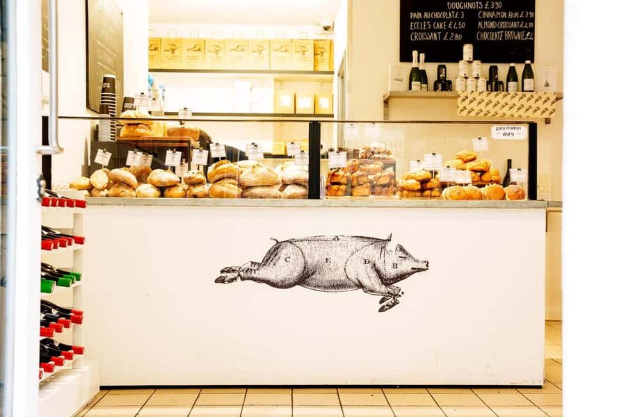 Local Foodie Adventure in London: 10+dishes, drinks and more - Short walks, photo stops, and Soho stories