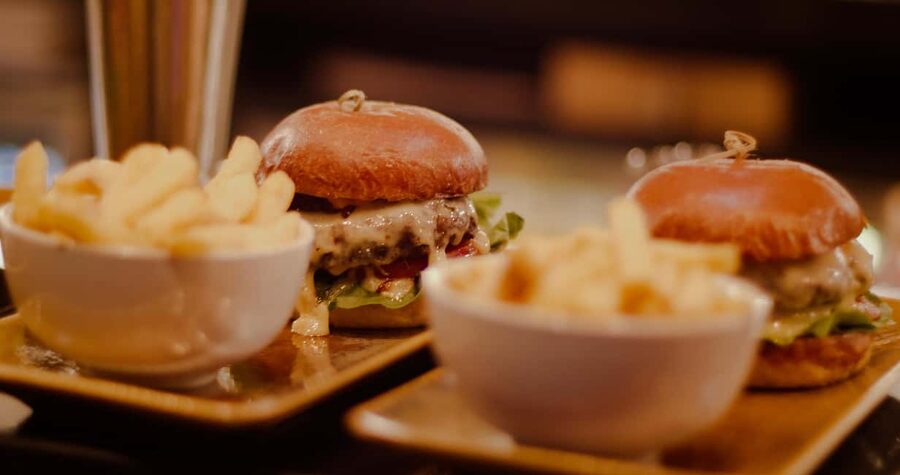 London: Country Dance Party with Bottomless Brunch - The experience in three useful phases