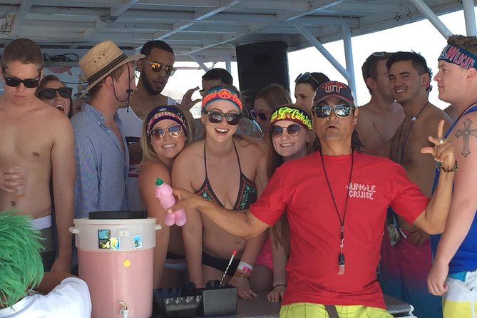 Los Cabos Sunset Booze Cruise - Who will enjoy this cruise most