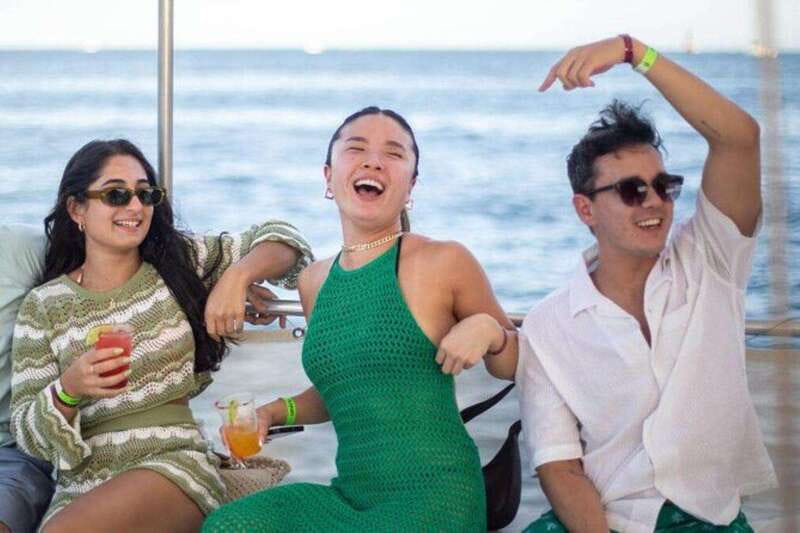 Los Cabos: Sunset Party Cruise with Open Bar - An open bar built for a social night