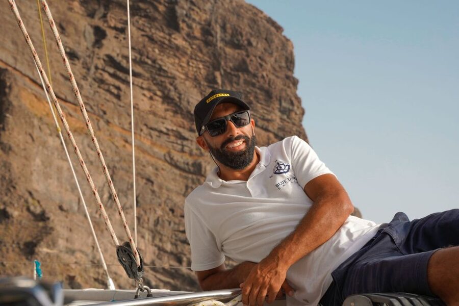 Los Gigantes: Sailing Excursion with Swimming, Drink & Tapas - What the $82 price gets you