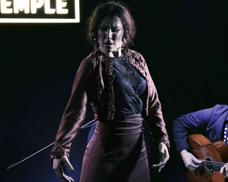 Madrid: Flamenco Show at Tablao Sala Temple with Drink - Entering Sala Temple near the Royal Palace