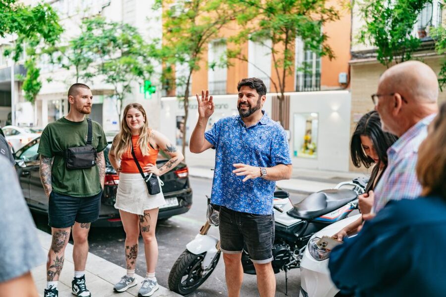 Madrid: Food & Wine Tour with 10 Tapas & 4 Drinks Included - Is $82 good value for the evening?
