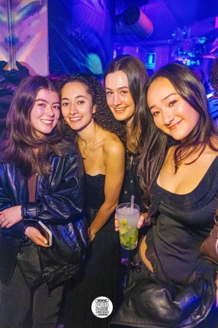 Madrid: Guided Pub Crawl Madrid Experience and Club Entry - Five stops, one long Madrid night
