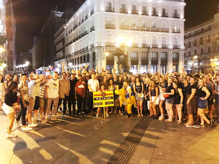 Madrid: Pub Crawl Madrid Running since 2005 Bar Exploration - What the group atmosphere is really like