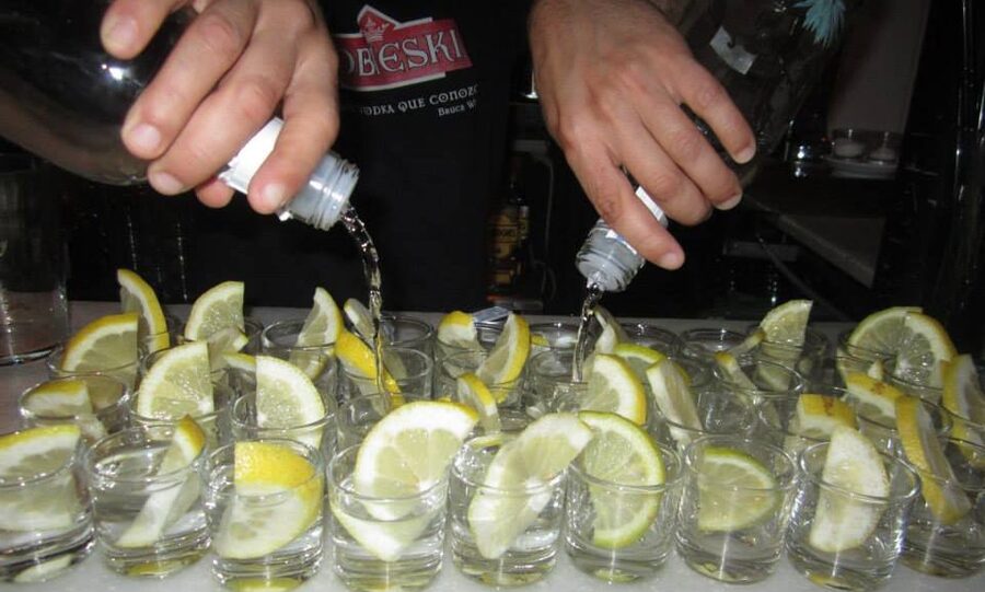 Madrid: Pub Crawl Madrid Running since 2005 Bar Exploration - Should you book the Madrid Pub Crawl?