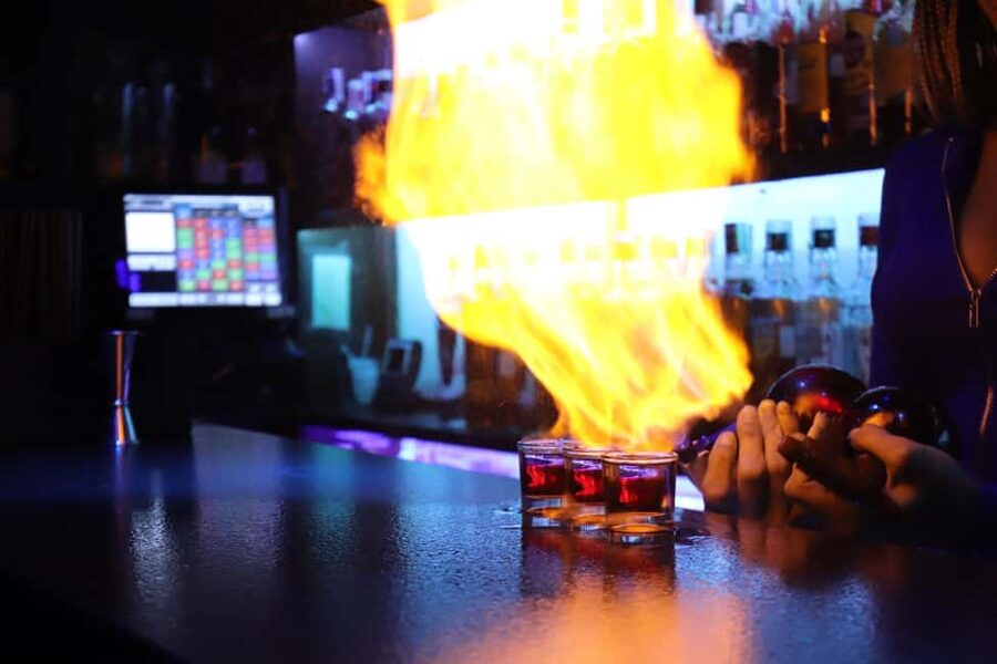 Madrid: Top Pub Crawl with Drinks and Free Nightclub Entry - Value at $14