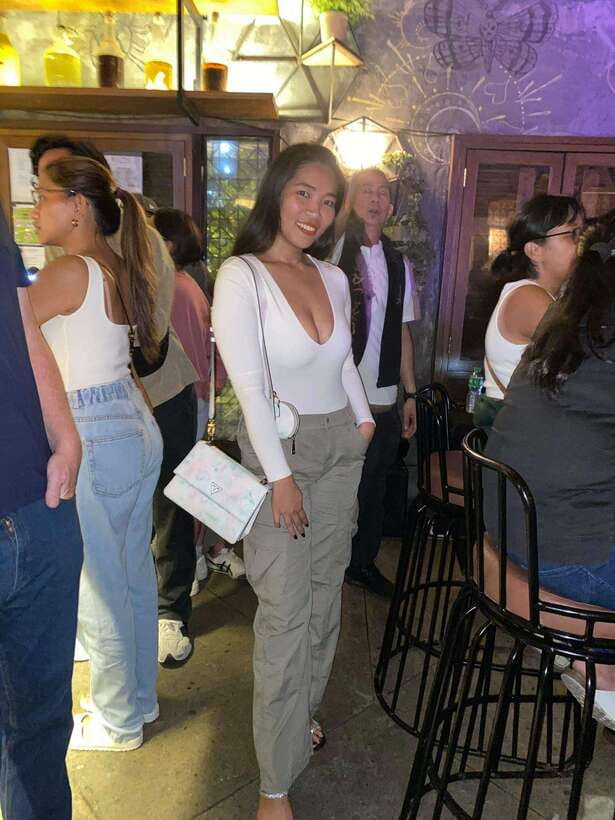Makati Bar Crawl - Hidden Bar, Speakeasy and Pub - Four or five stops, each with a different mood