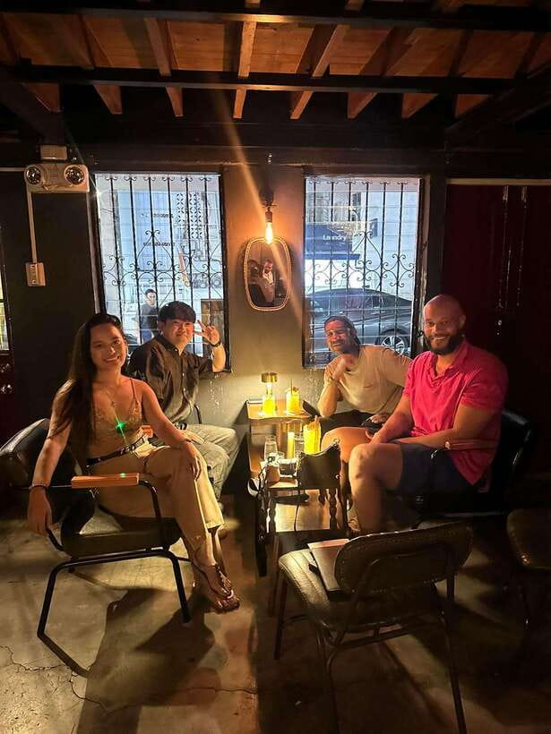 ⭐ Makati Bar Hopping and Pub Crawl Tour with Venus ⭐ - Finishing with a club or livelier venue