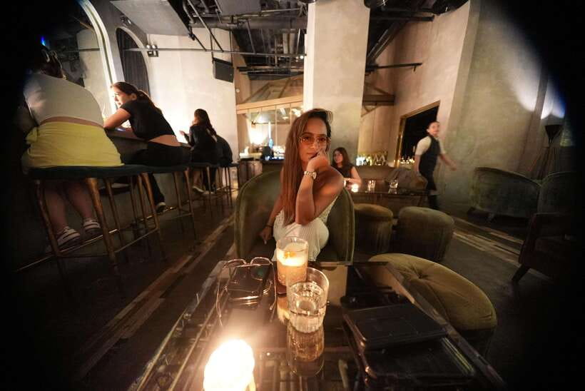 ⭐ Makati Bar Hopping and Pub Crawl Tour with Venus ⭐ - What the guide adds to the evening