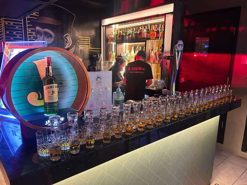 Makati Pub Crawl with Optional City Tour - The 9 PM warm-up: beer pong and karaoke