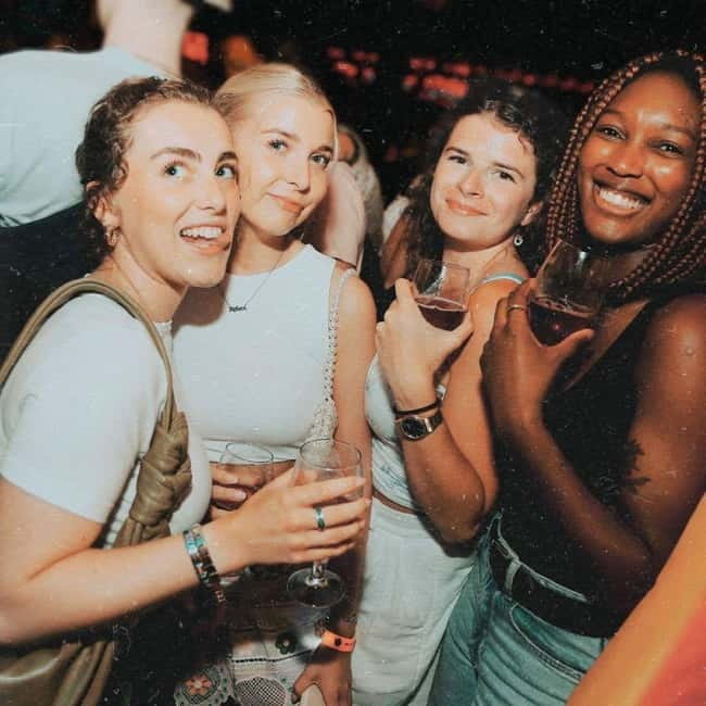 Málaga: Pub Crawl Málaga Madness - What Málaga Madness actually gives you for $14