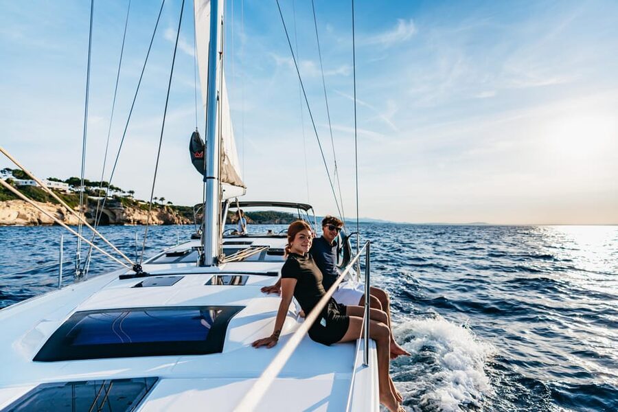 Mallorca: Midday or Sunset Sailing with Snacks and Open Bar - The open bar and Mallorcan snacks
