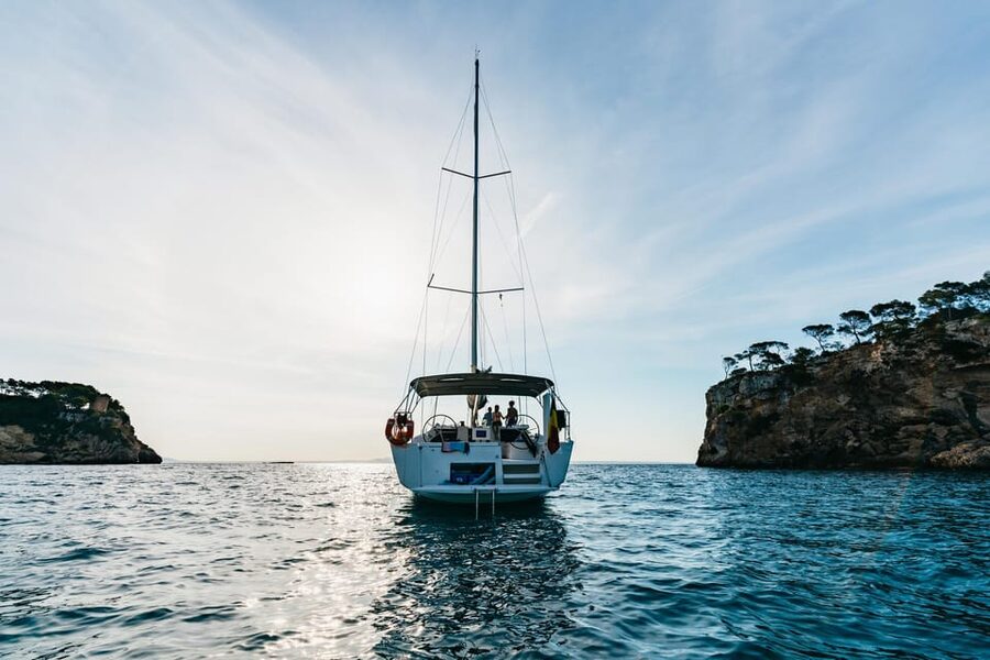 Mallorca: Midday or Sunset Sailing with Snacks and Open Bar - Is $82 good value?