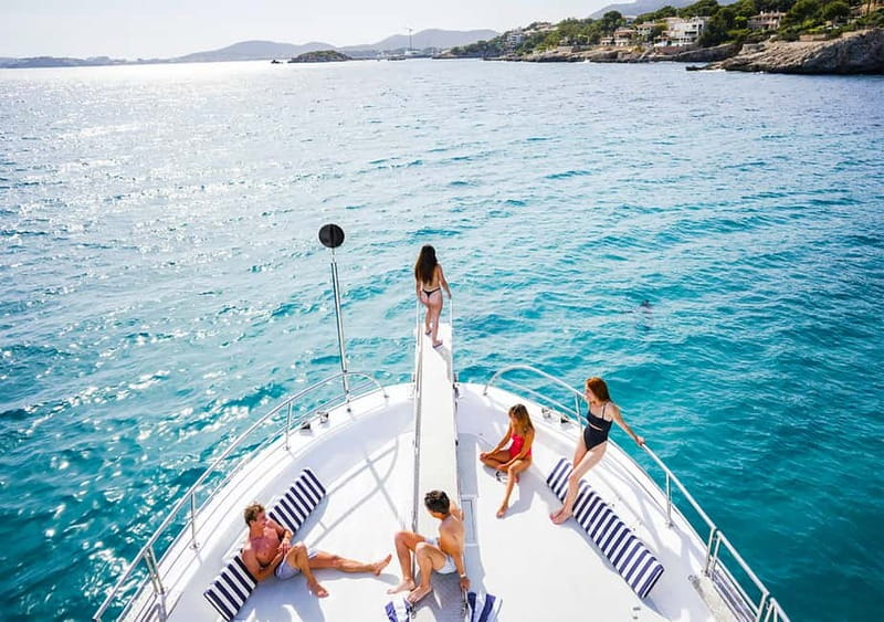 Mallorca: Palma Boat Tour & Snorkeling with Drink Included - Choosing between Palma and Can Pastilla