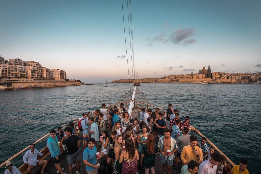 Malta: Lazy Pirate Boat Party with Drinks & Food - What the crowd and crew mean for your night
