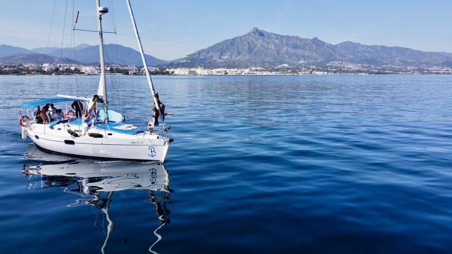 Marbella: Puerto Banús Private Sailing Cruise with Drinks - Booking details that can save you trouble