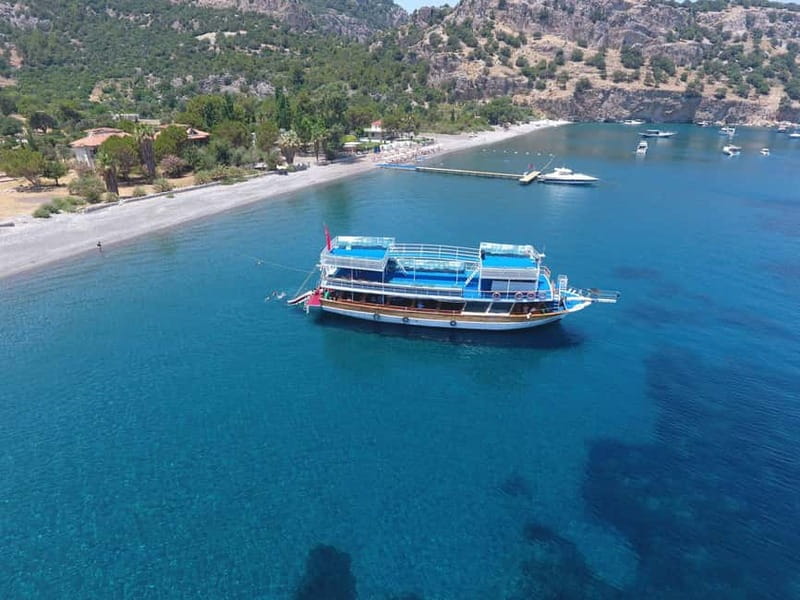 Marmaris: Boat Trip w/Lunch, Transfer & Unlimited Drinks - Unlimited soft drinks, with a small catch