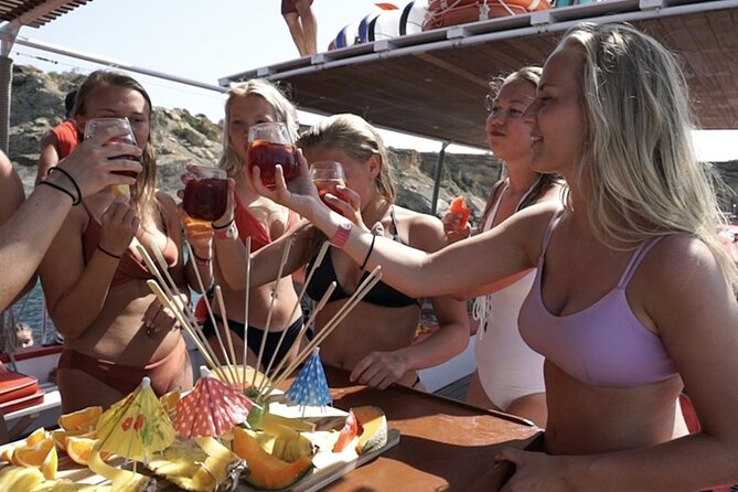 Marmaris Booze Cruise With Ultra All Inclusive Drinks & BBQ Lunch - The boat: sunbeds, shade, showers, and room to settle in