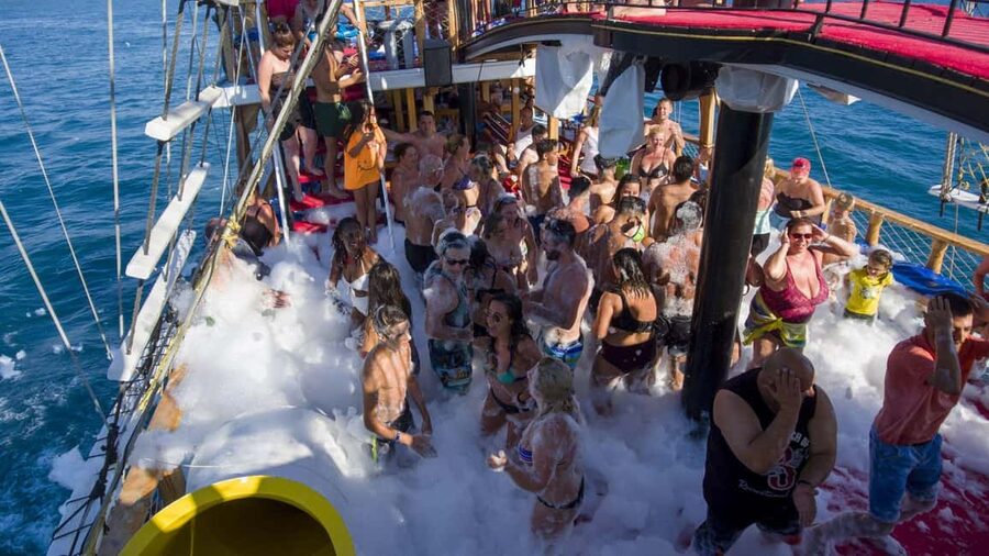 Marmaris Pirate Boat w/ Lunch, Unlimited Drinks & Foam Party - Turunç village brings a short land break