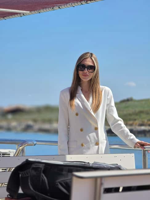 Medulin: Boat Tour with Drinks and a meal - Two or three hours around Polje Beach