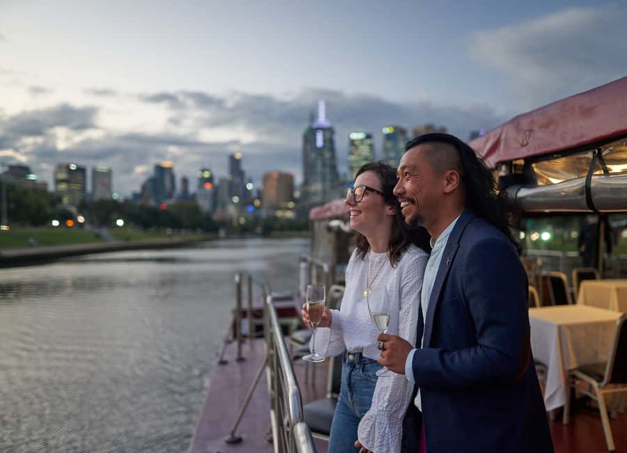 Melbourne: 4-Course Dinner Cruise with Drinks - A four-course dinner with plenty of choice