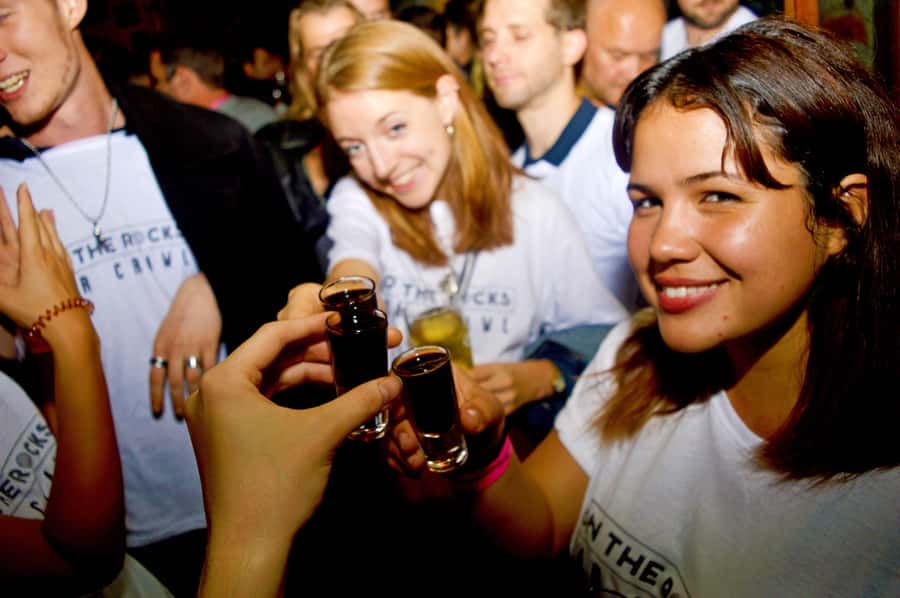 Melbourne: Weekly Bar Crawl: 5 Free shots, Club Entry - What the free inclusions are really worth