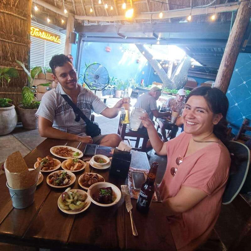 Mérida Walking Tour with Drink & Snacks - Ten local tastes and one regional drink