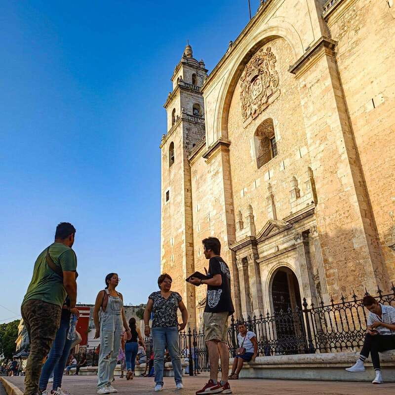 Mérida Walking Tour with Drink & Snacks - Booking details worth checking