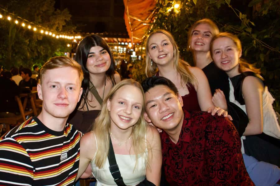 Mexico City: Guided Pub Crawl with Party Games - Walking Between Roma Norte And Condesa